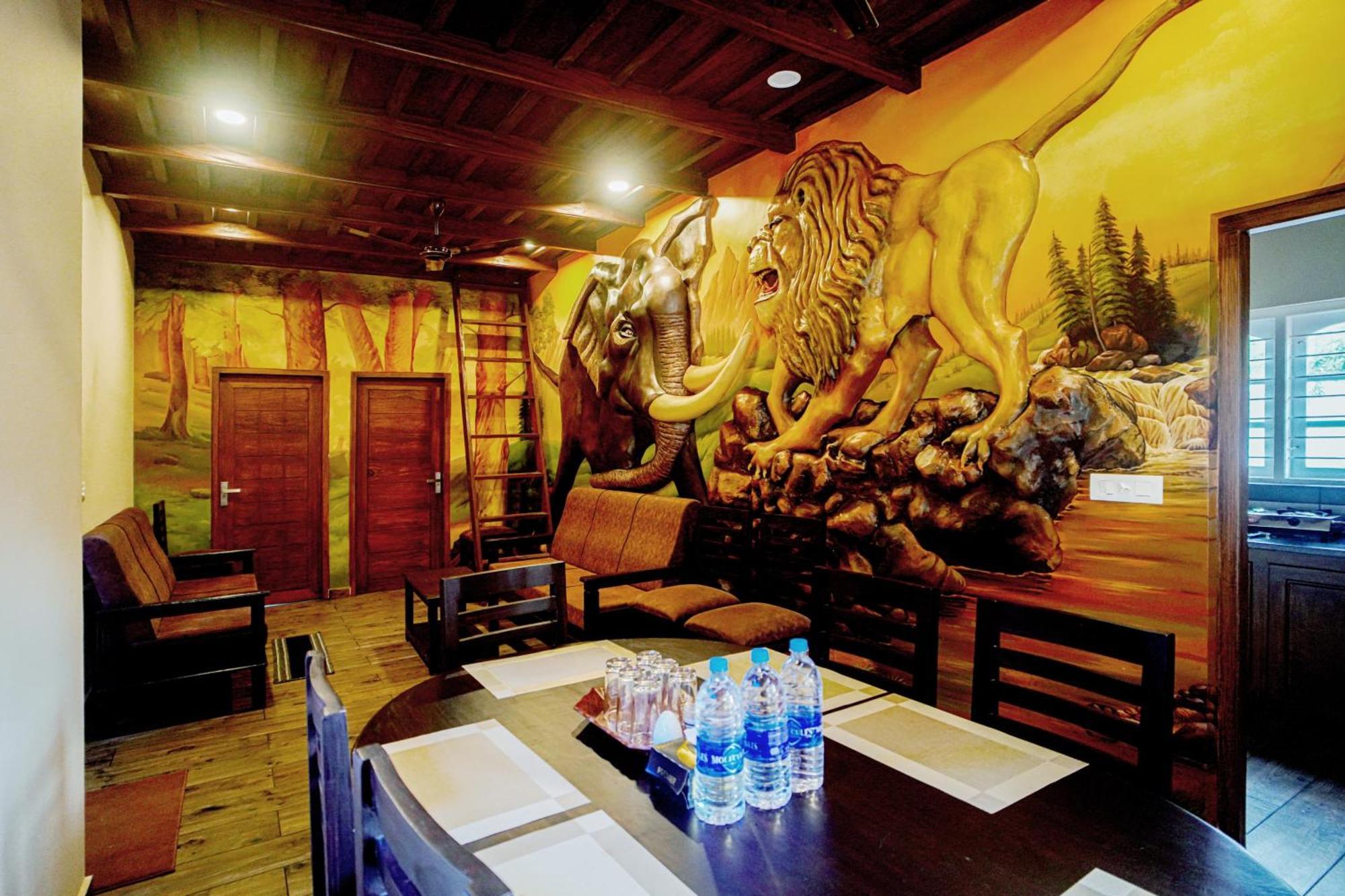 Falcon Riverview Resorts Kuttampuzha 外观 照片