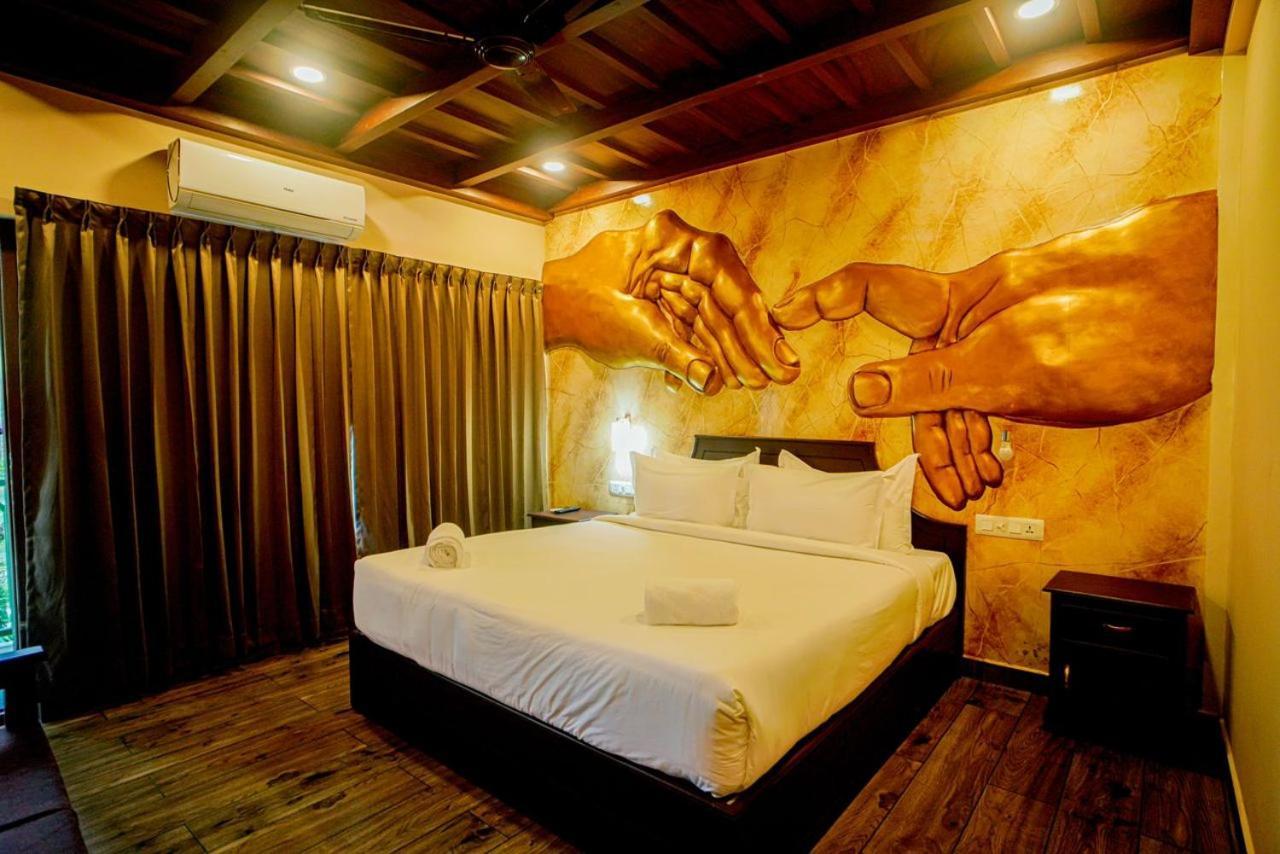 Falcon Riverview Resorts Kuttampuzha 外观 照片