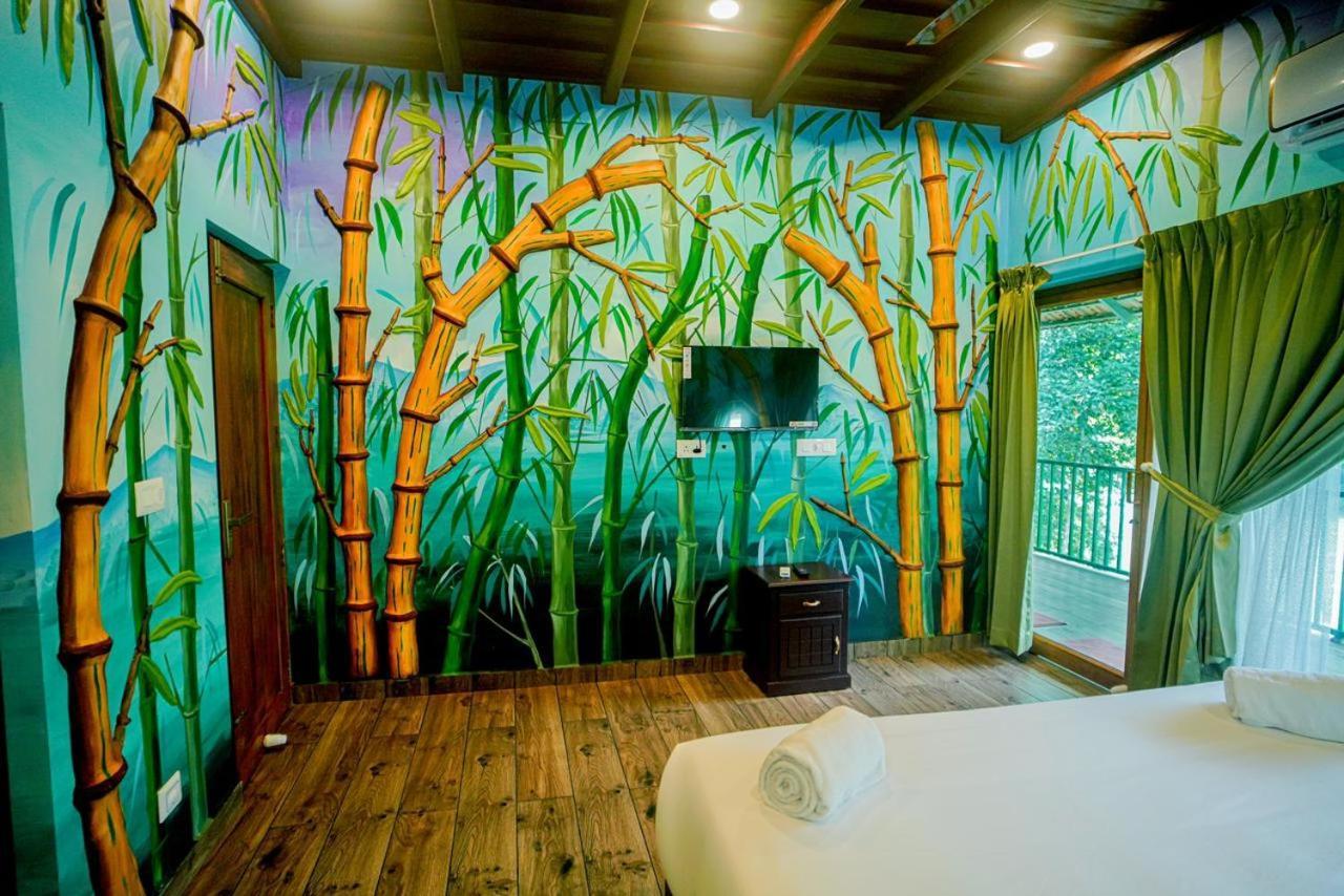 Falcon Riverview Resorts Kuttampuzha 外观 照片