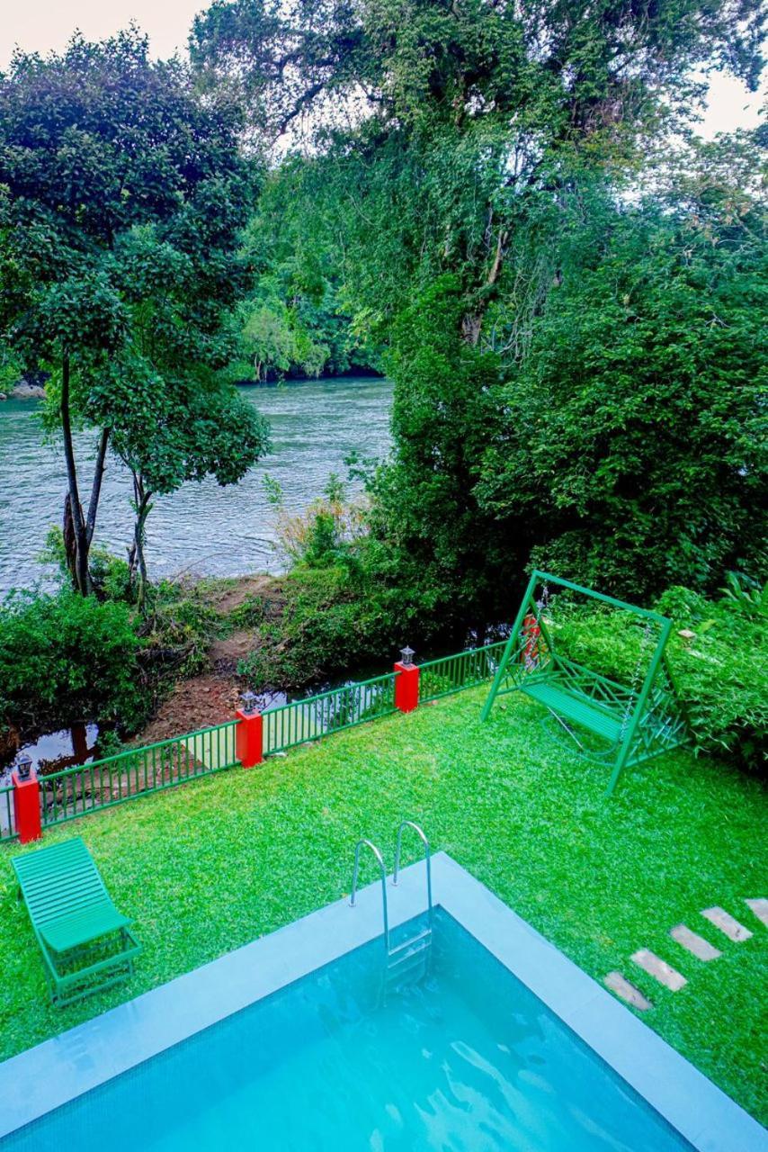 Falcon Riverview Resorts Kuttampuzha 外观 照片