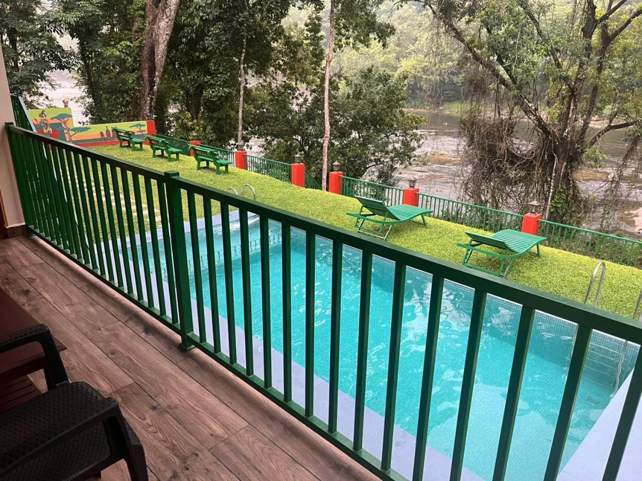 Falcon Riverview Resorts Kuttampuzha 外观 照片